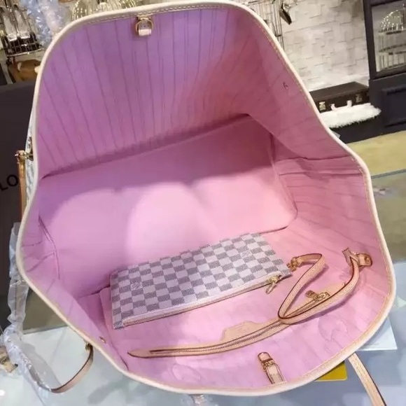 Louis Vuitton Gray and Pink Checkered Women's Bag Set - Picture 2 of 7